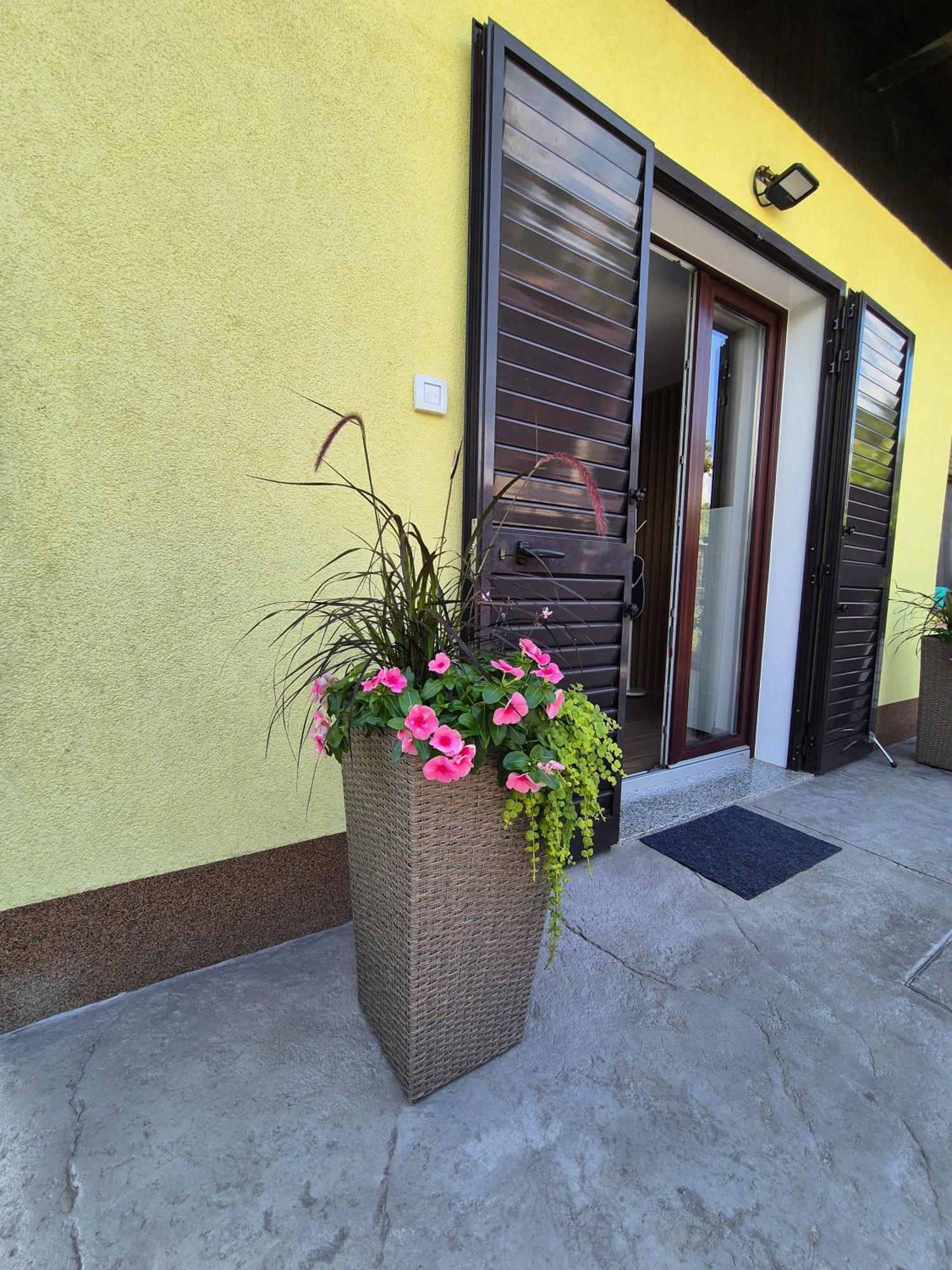 Harmony Apartment Koper Exterior foto